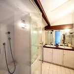 Baradarena Avec Piscine Chauffee Et Jardin Pour 10 Personnes *